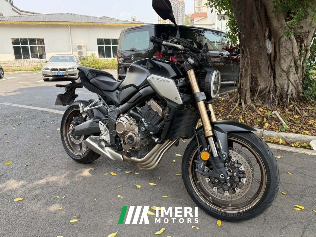 Honda CB650R - мотоцикл из Китая