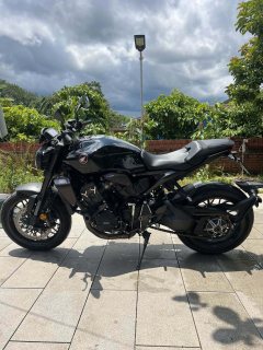 Honda CB1000R - фото 1