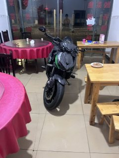 Kawasaki Z1000 - фото 3
