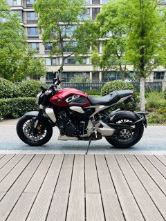 Honda CB1000R - фото 5