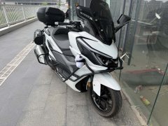 SYM Cruisym 400 - фото 2