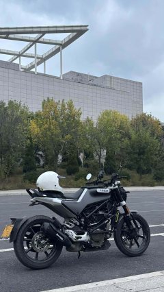 HUSQVARNA Black Arrow 401 400 cc - фото 3
