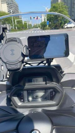 Yamaha XMAX 300 cc - фото 2