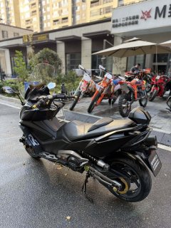 KYMCO AK550 - фото 6