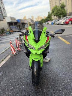 Kawasaki ZX-4R 400 cc - фото 4