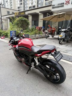 Honda CBR650R - фото 7