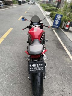 Honda CBR650R - фото 8