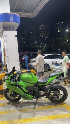 Kawasaki ZX-4R 400 cc - фото 3