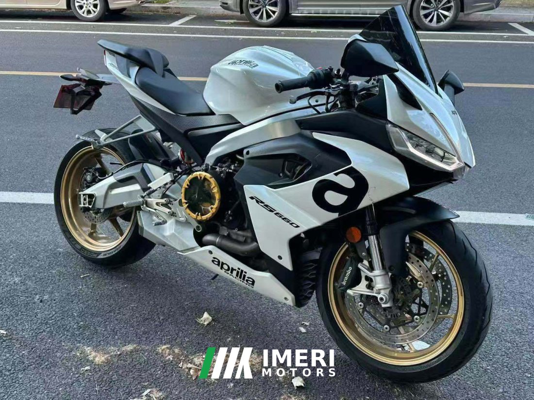Aprilia Tuono 660 - мотоцикл из Китая