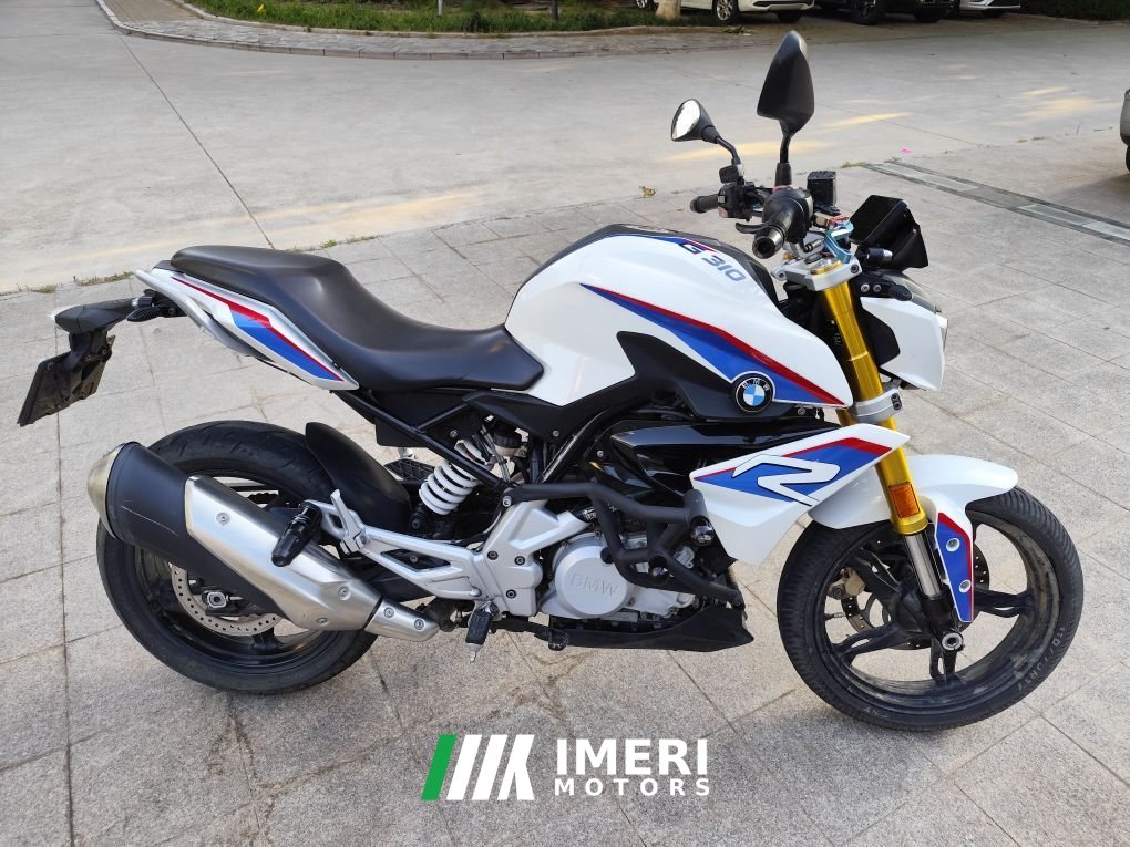 BMW G 310 R - мотоцикл из Китая