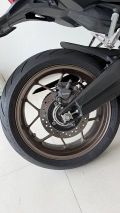 Honda CB650R - фото 5