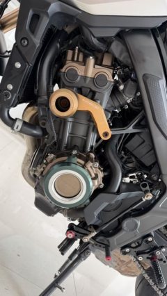 Honda CB650R - фото 7