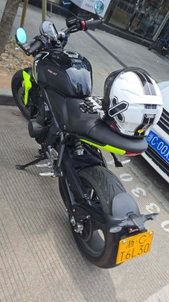 Triumph Trident 660 - фото 5