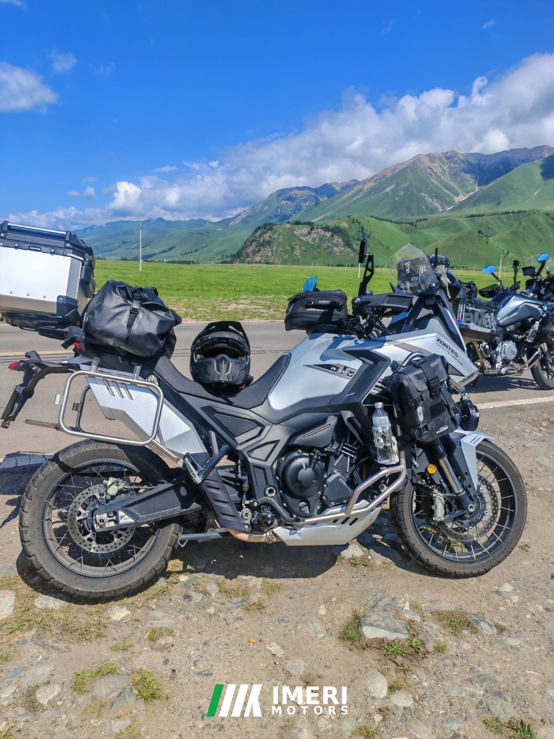 Zontes 703F 700 cc - мотоцикл из Китая