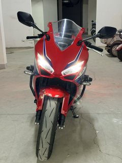 Honda CBR650R - фото 1
