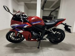 Honda CBR650R - фото 4