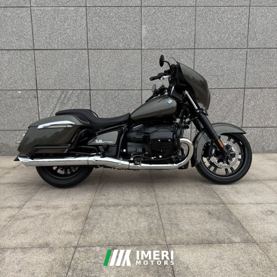 BMW R 18 1800 cc - мотоцикл из Китая