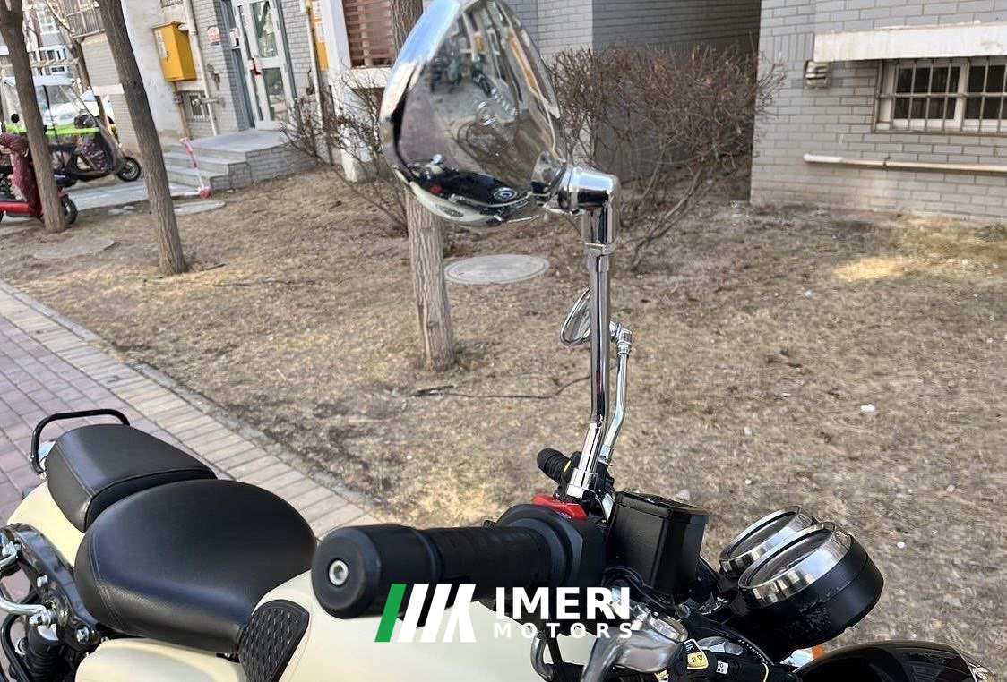 2019 Benelli imperiale 400