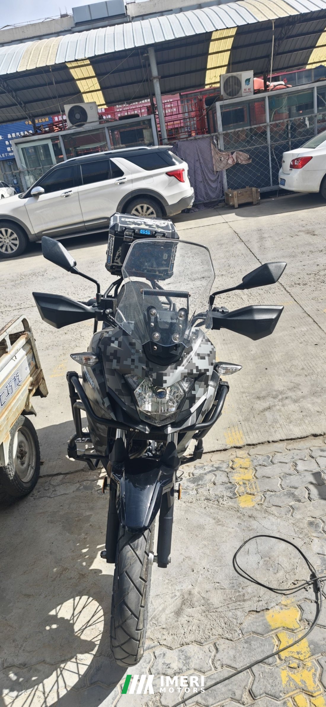 Kawasaki Versys-X 300 - мотоцикл из Китая