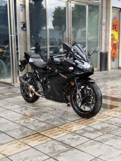Haojue Suzuki GSX250R - фото 1