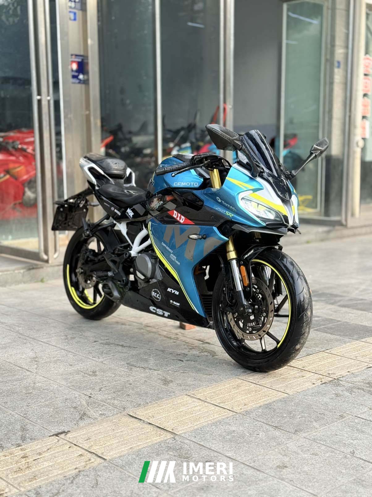 2021 CFMOTO 250SR