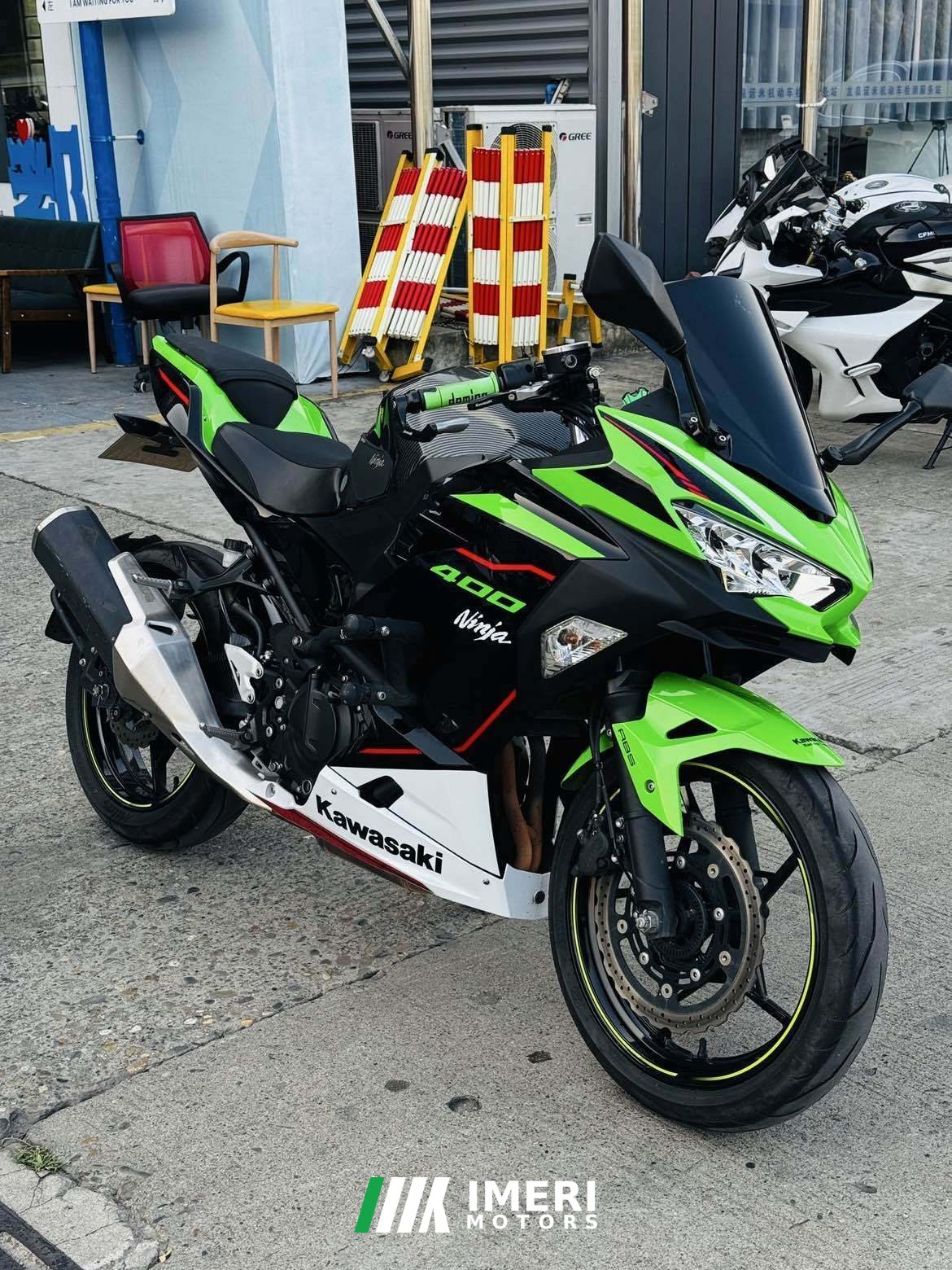 2021 Kawasaki Ninja 400