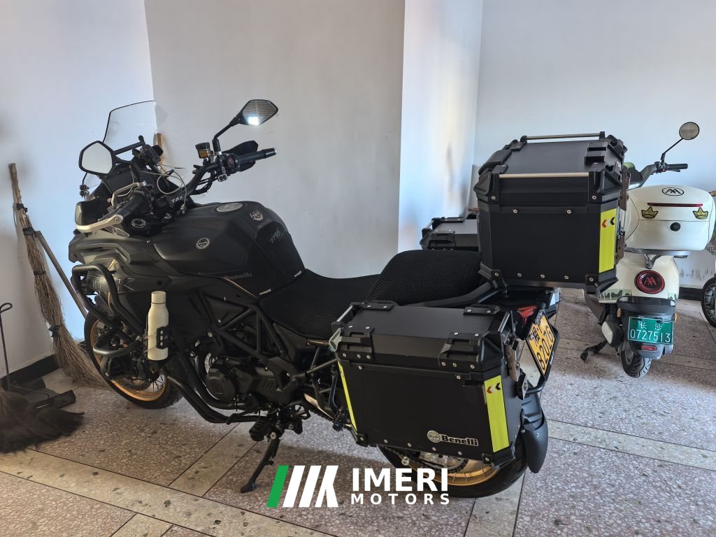 2026 Benelli TRK552 550 cc