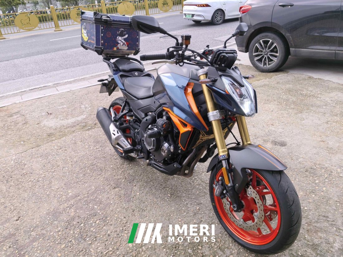 Voge 525R 500 cc - мотоцикл из Китая