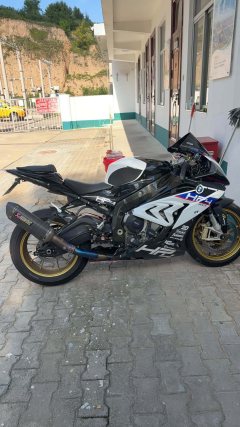 BMW S 1000 RR - фото 4