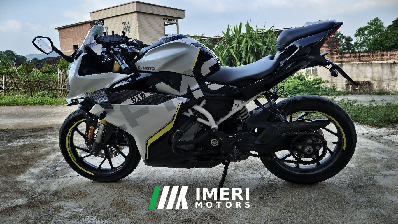 2022 CFMOTO 250SR