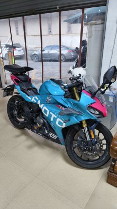 CFMOTO 250SR - фото 1