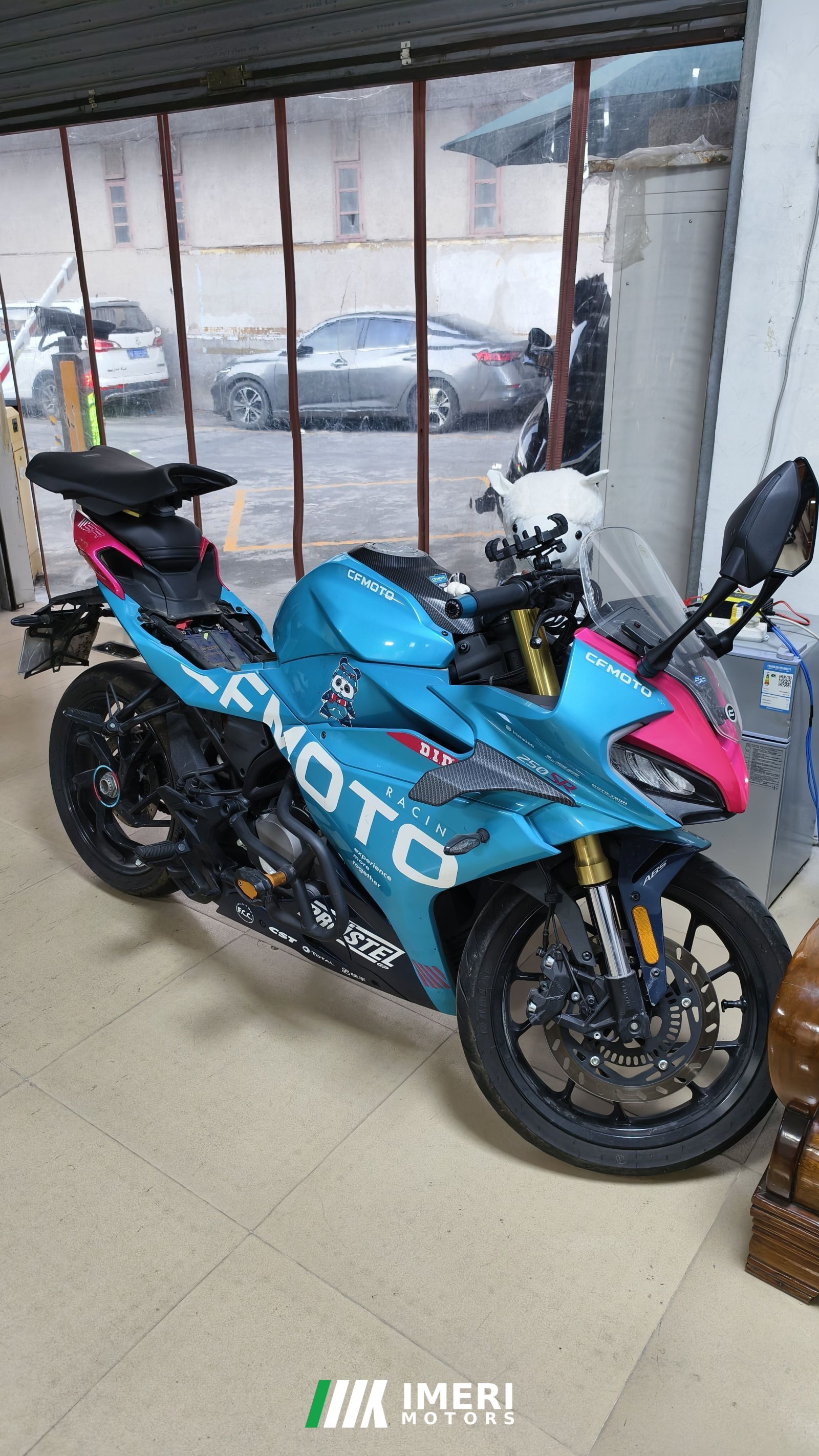 2022 CFMOTO 250SR