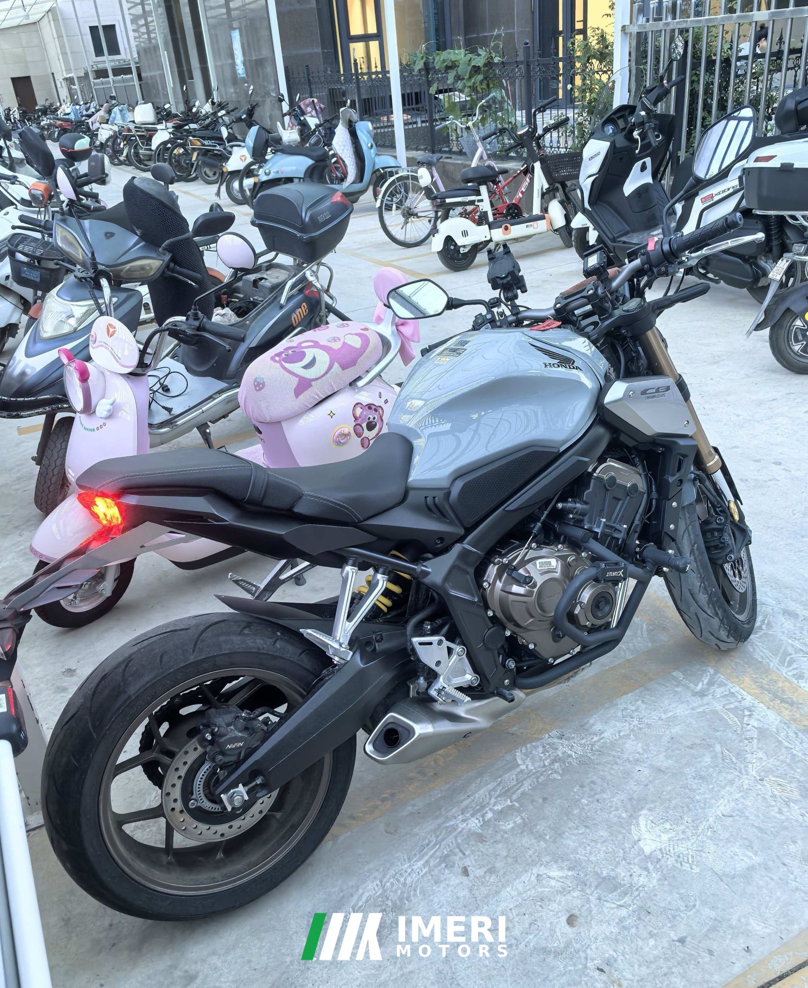 2021 Honda CB650R