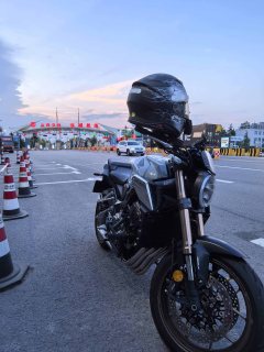 Honda CB650R - фото 4