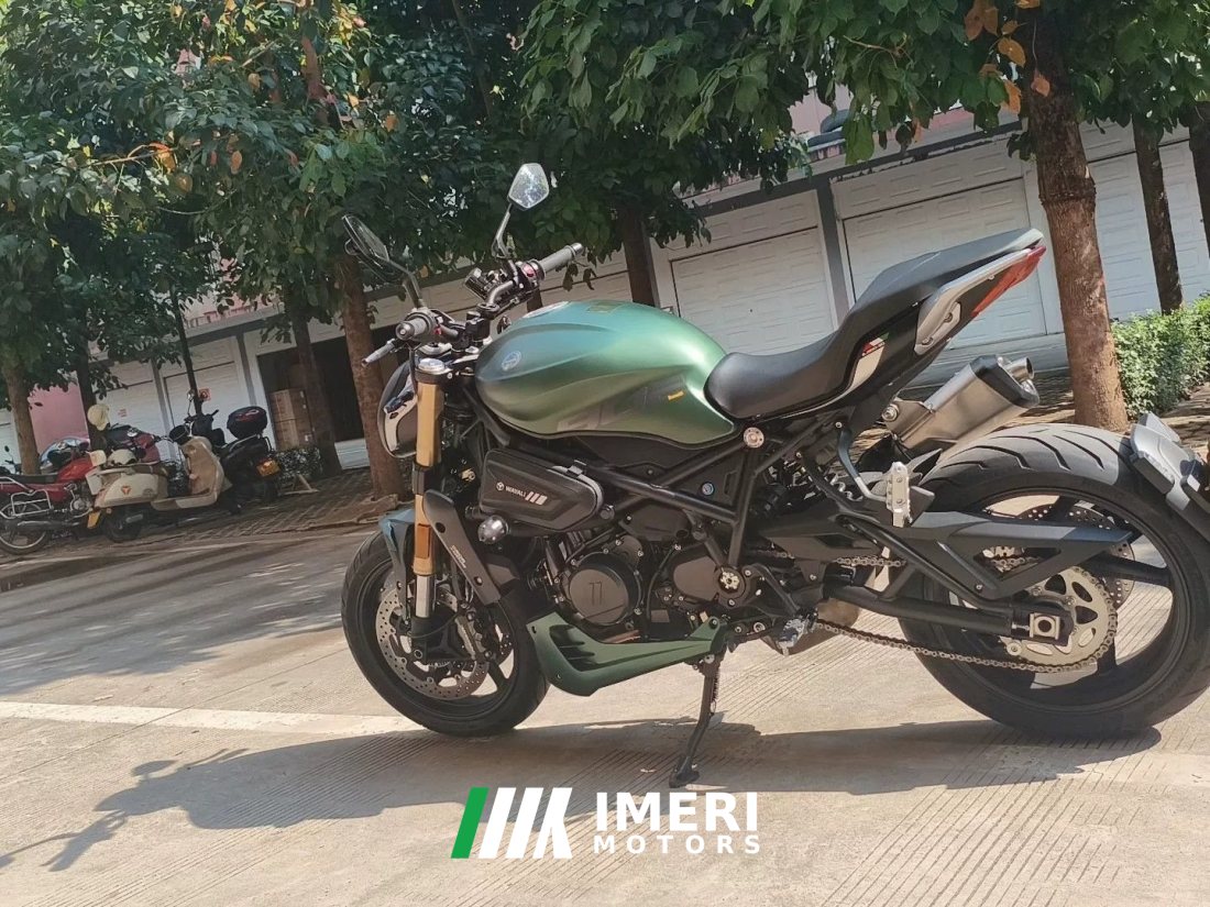 Benelli 902S 900 cc - мотоцикл из Китая