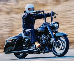 Harley-Davidson Road King 1860 cc - фото 11