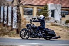 Harley-Davidson Road King 1860 cc - фото 8