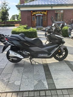 SYM Cruisym400 - фото 3