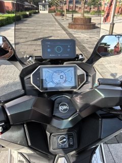 SYM Cruisym400 - фото 7