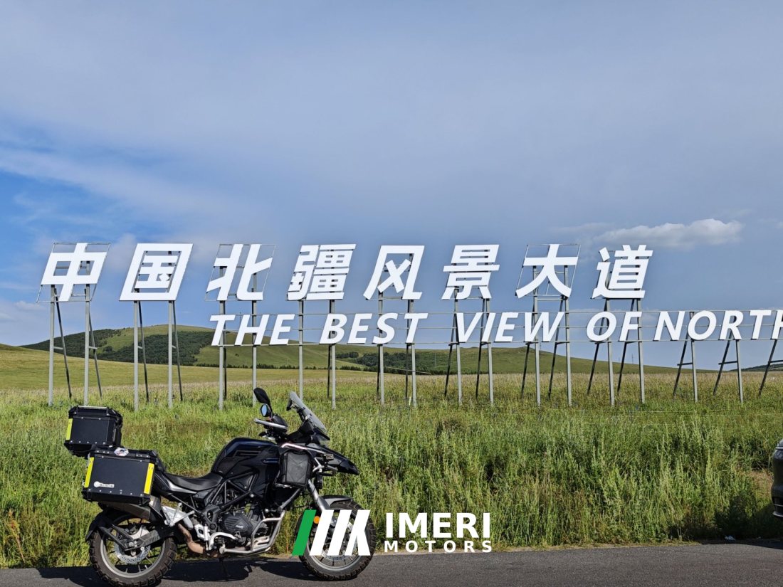 Benelli TRK552 550 cc - мотоцикл из Китая