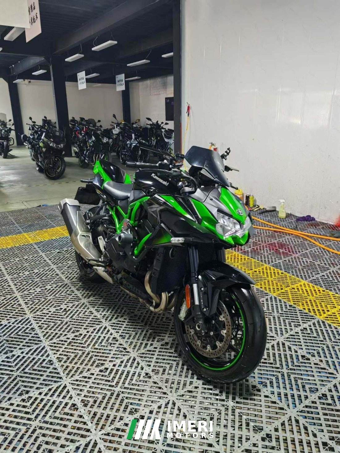 Kawasaki Z H2 1000 cc - мотоцикл из Китая