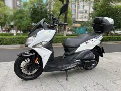 SYM Cruisym 150 - фото 3
