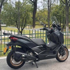 Yamaha XMAX 300 cc - фото 3
