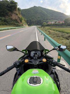 Kawasaki ZX-4R 400 cc - фото 4