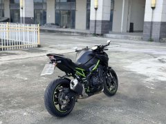 Kawasaki Z900 950 cc - фото 8