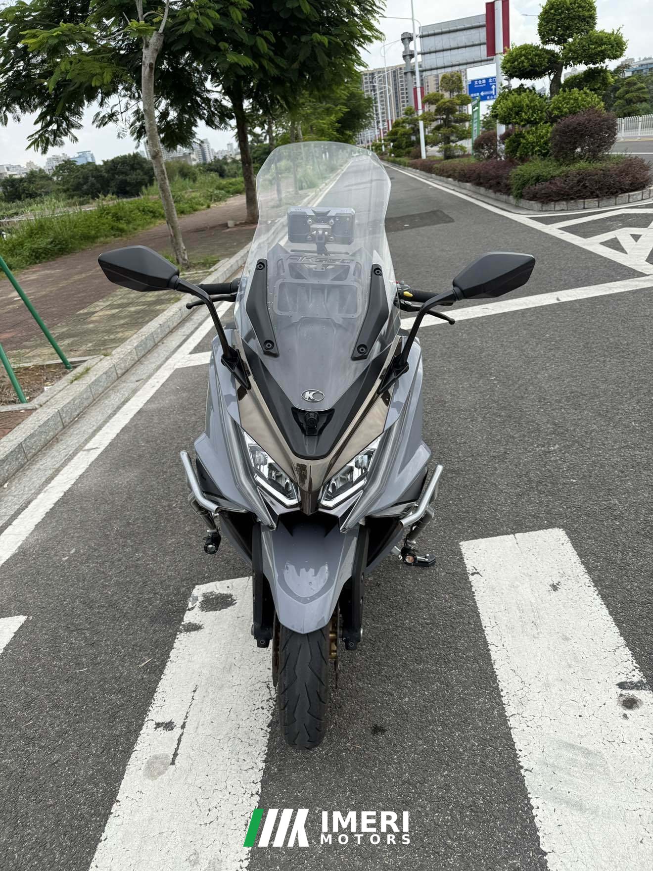 2021 KYMCO AK550
