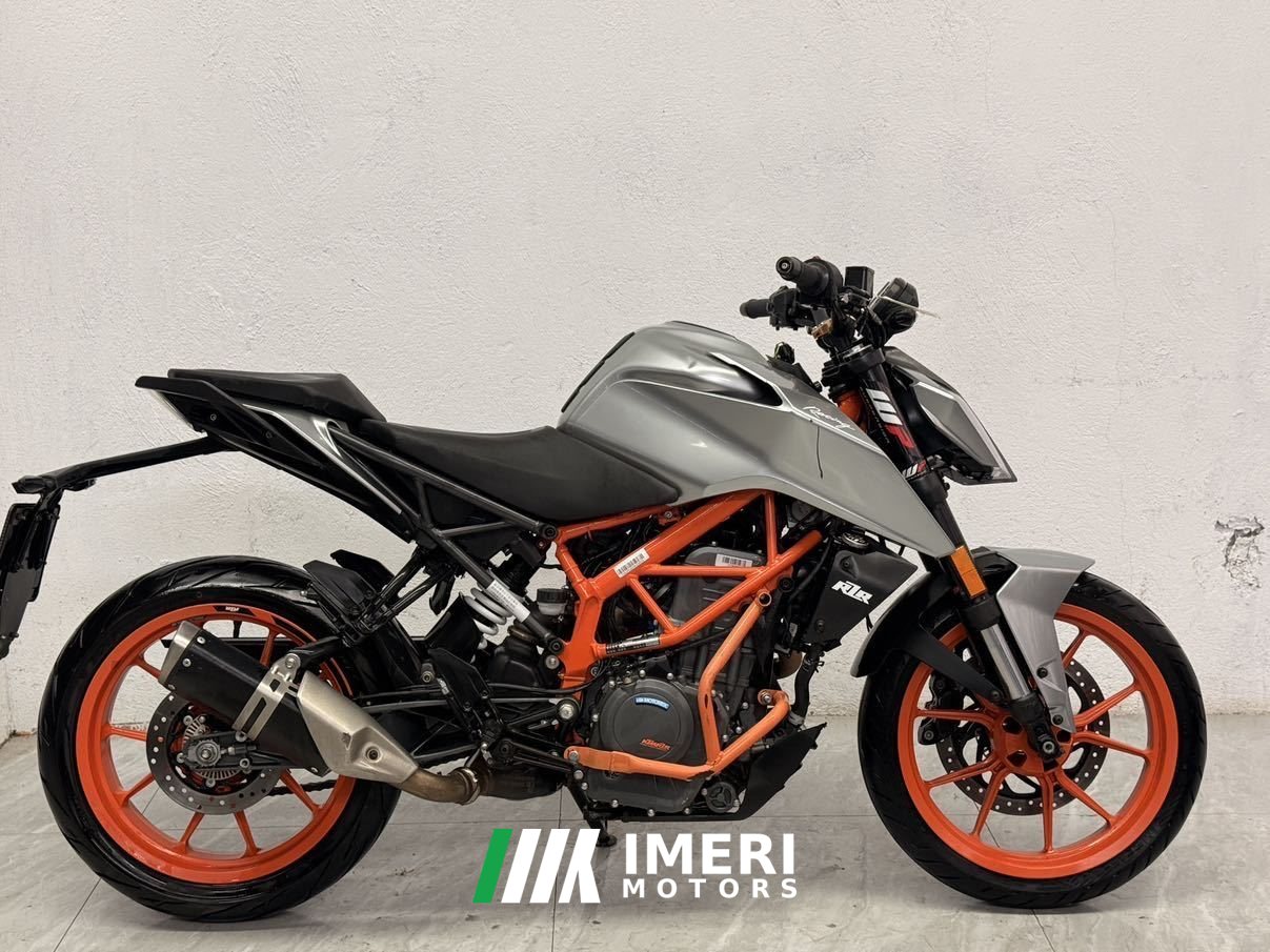 2022 KTMR2R 250 Duke