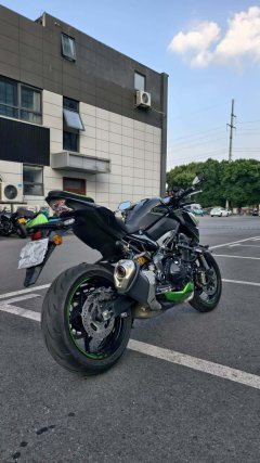 Kawasaki Z900 950 cc - фото 4