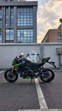Kawasaki Z900 950 cc - фото 7