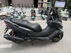 KYMCO Xingting 250 - фото 5